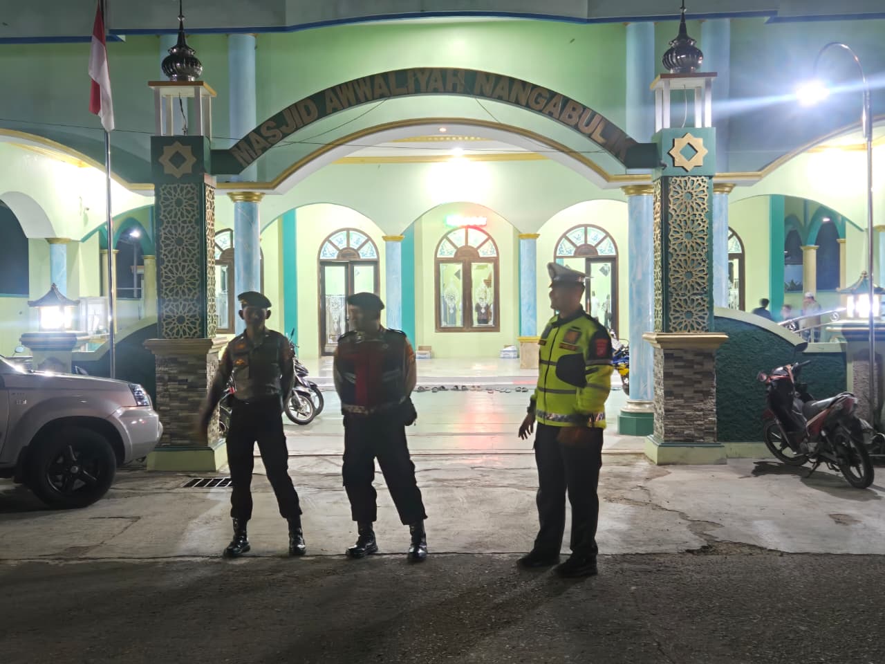 Ciptakan Situasi Aman dan Kondusif, Personel Polres Lamandau Amankan Tarawih