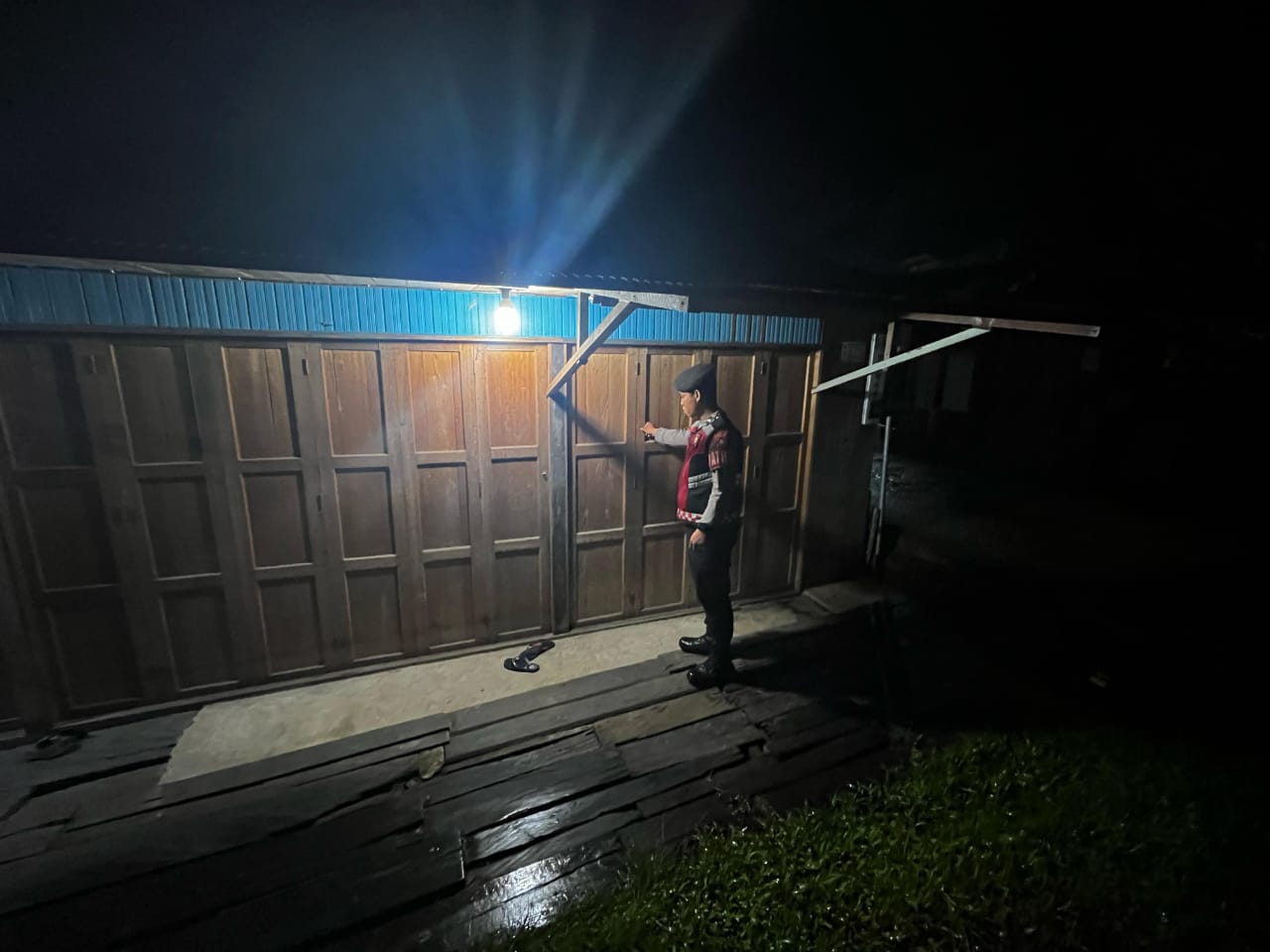 Sat Samapta Laksanakan Sambang Ke Pertokoan