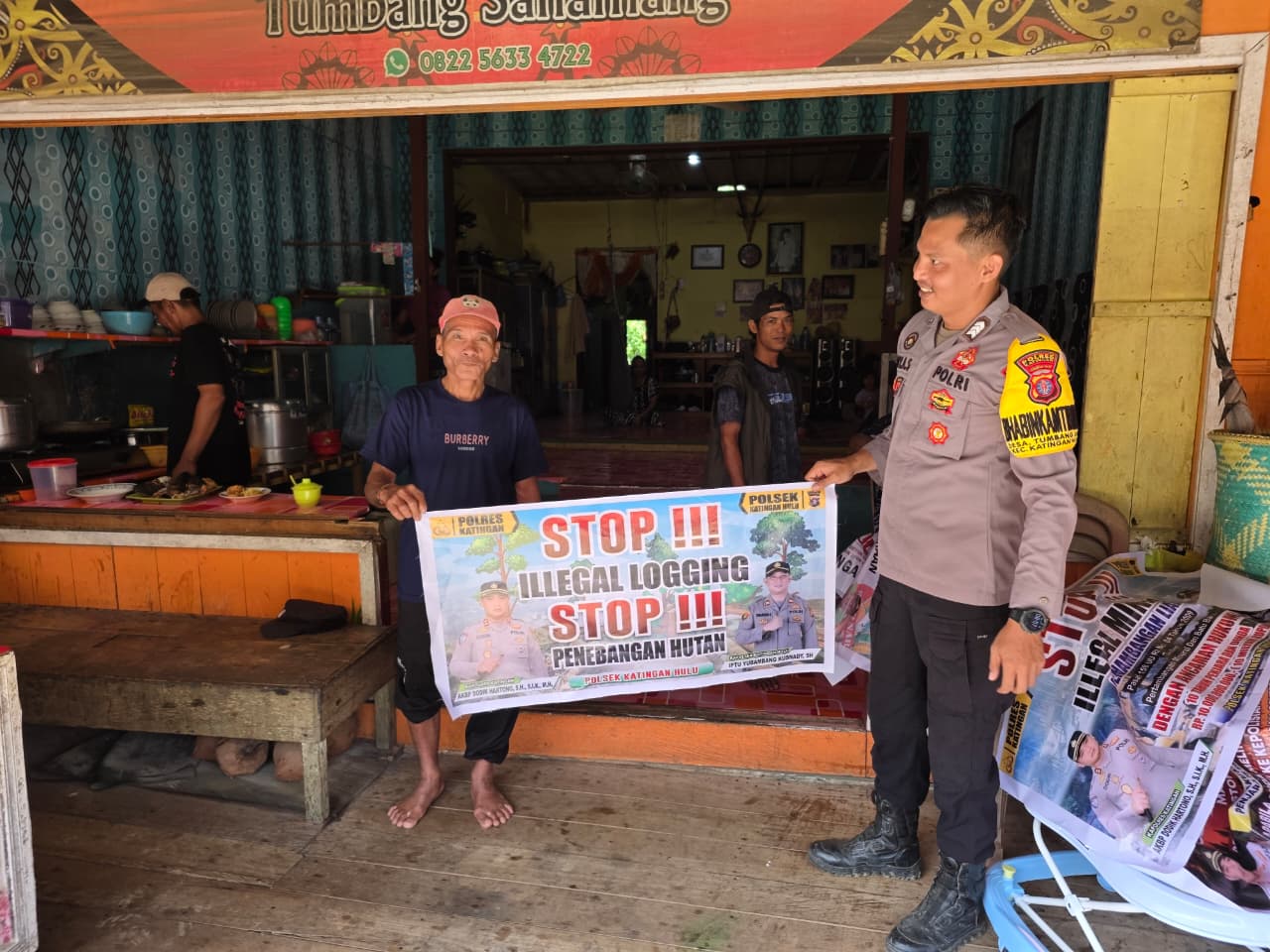 Upaya Pencegahan Penebangan Hutan secara Liar (Ilegal Logging), Bhabinkamtibmas sosialisasi kepada masyarakat.