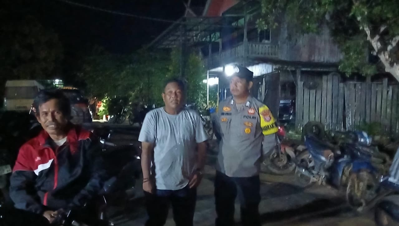 Hadir Di Tengah Masyarakat, Polsek Lamandau Patroli Dialogis Cegah Gangguan Kamtibmas