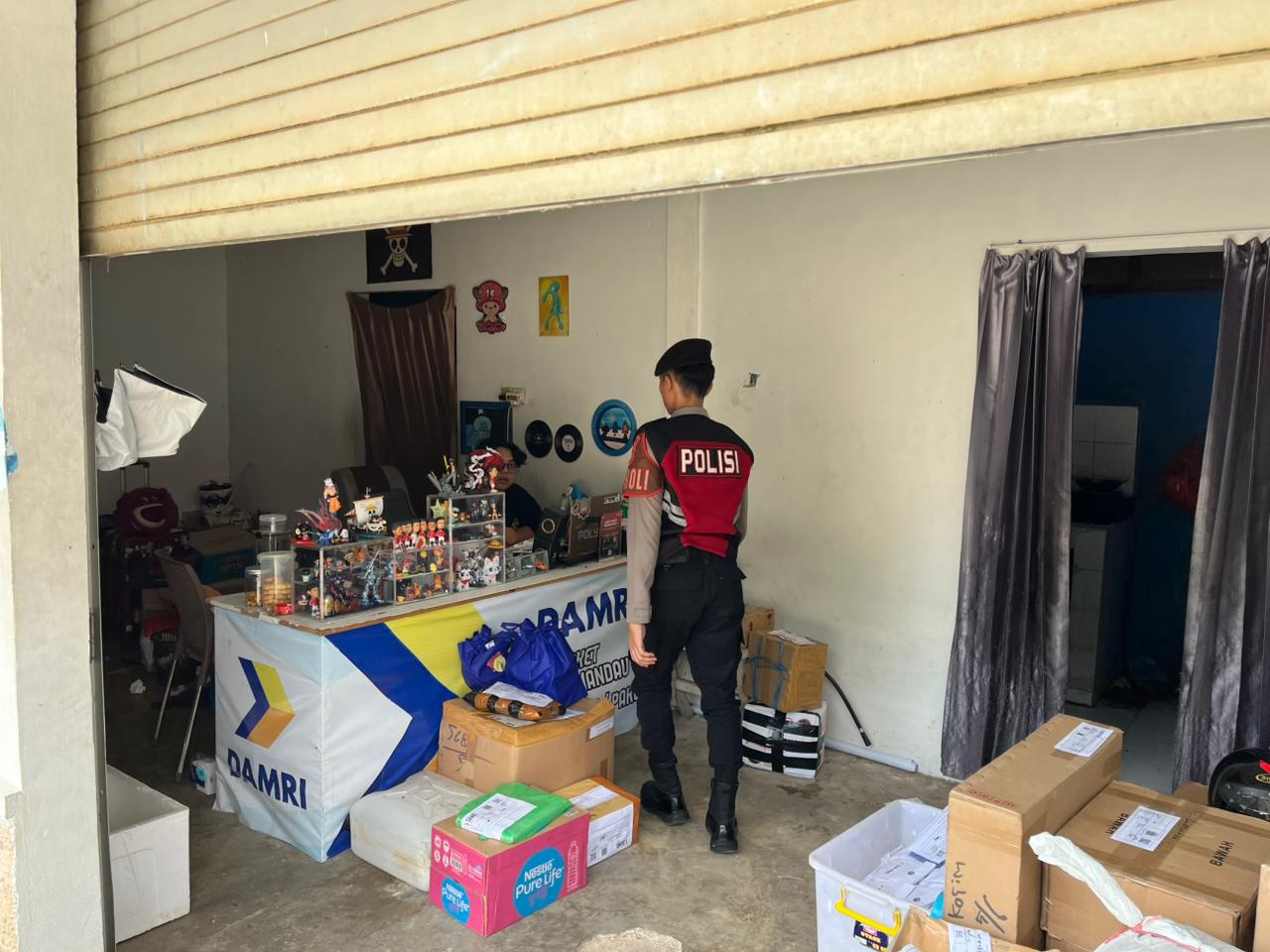 Piket Sat Samapta Polres Lamandau Patroli dan Sambangi Terminal Bus Damri untuk Jaga Kamtibmas Kondusif