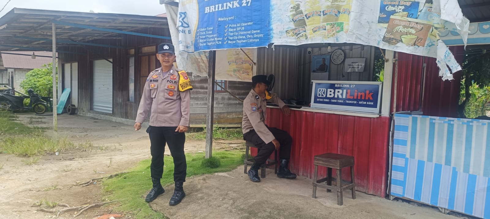 Dengan Patroli Dialogis, Polsek Tewang Sangalang Garing dan Pulau Malan Berikan Rasa Aman Kepada Masyarakat