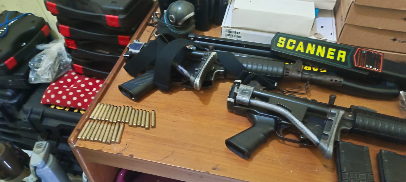 Personel Samapta Laksanakan Serah Terima Piket Jaga Mako dan Inventaris Penjagaan.