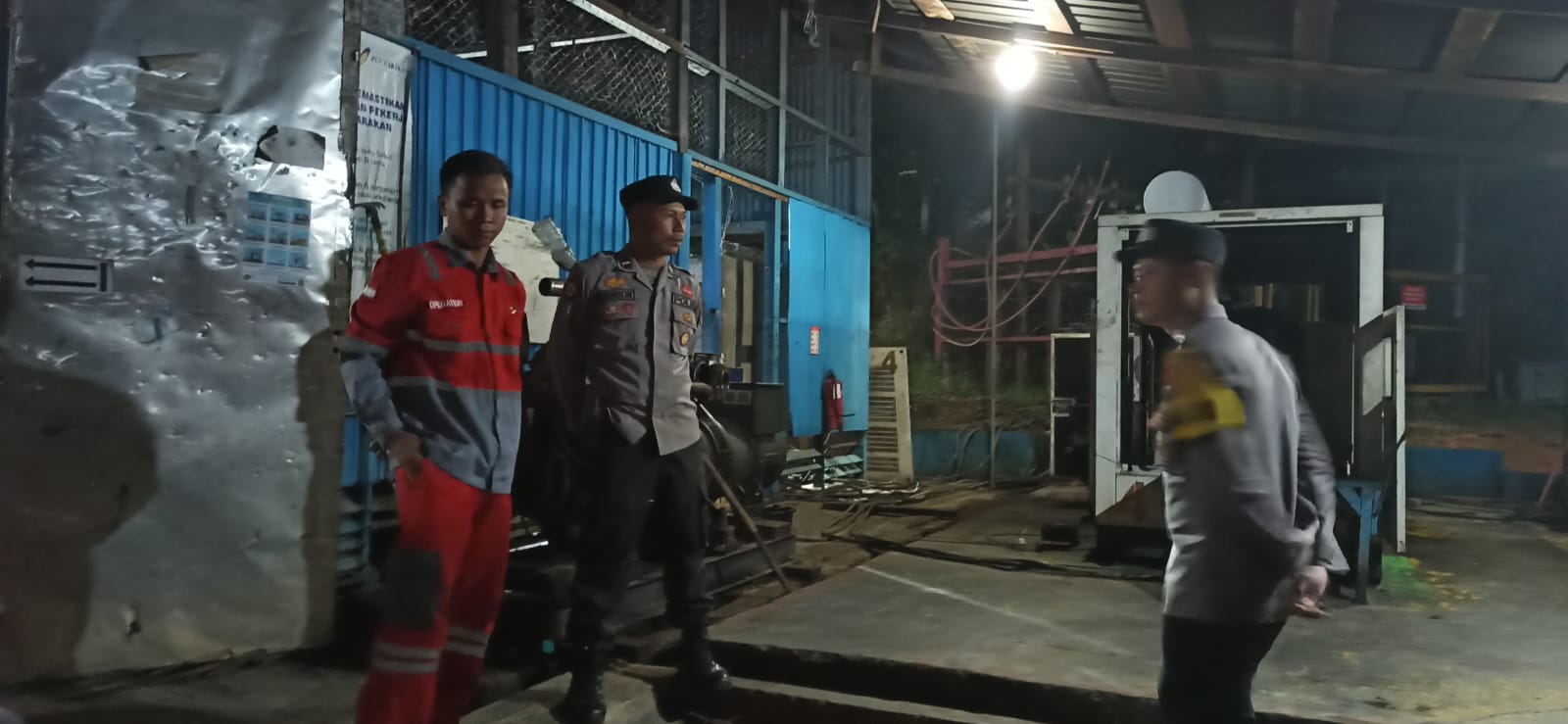 Piket Polsek melaksanakan giat patroli Tempat Objek Vital di wilkum Polsek Delang