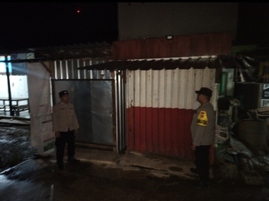Pastikan keamanan masyarakat, Polsek Delang laksanakan patroli malam di pemukiman warga