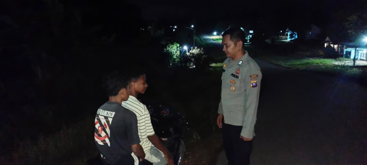 Polsek Lamandau berikan teguran dan imbauan kepada pelanggar lalu lintas
