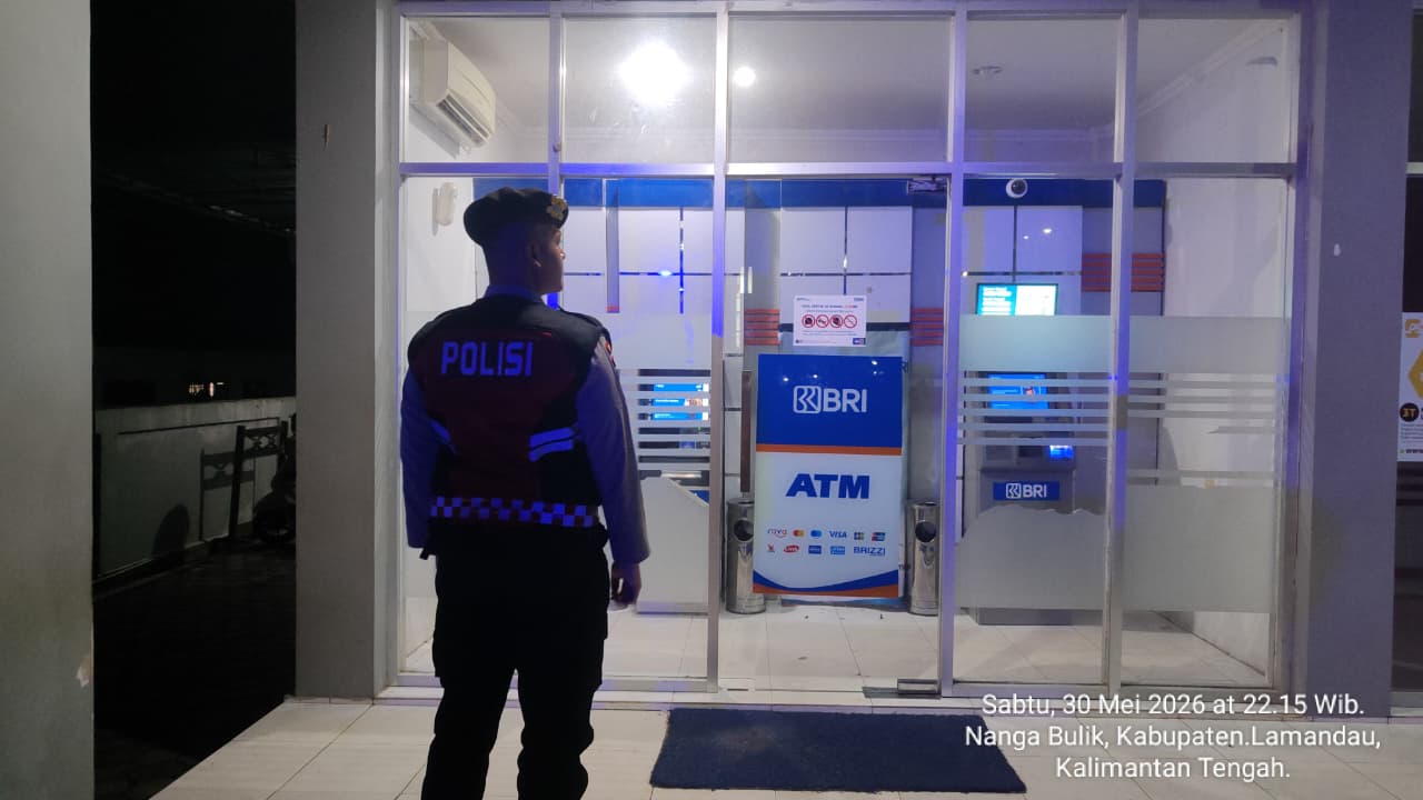 Patroli Malam Satsamapta, Jaga Keamanan Bank dan ATM Tetap Kondusif