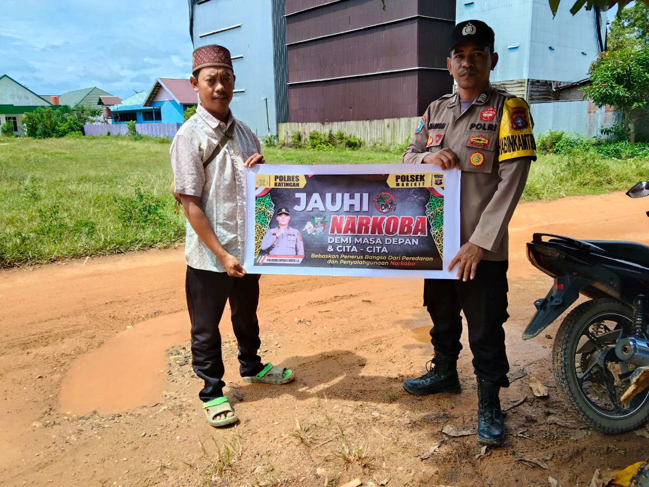 Polsek Marikit Sambang: Desa Ini Dijaga, Narkoba Tak Diizinkan