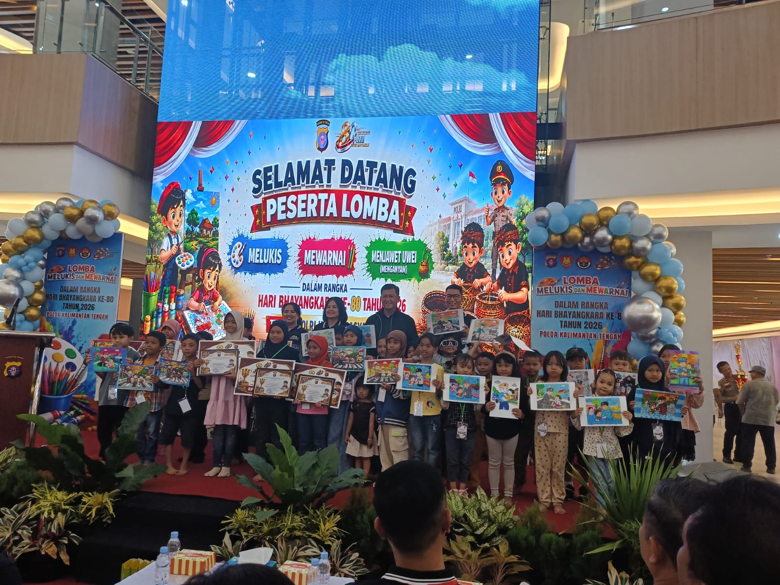 Diikuti Ratusan Peserta, Polda Kalteng Sukses Gelar Lomba Menjawet Uwei, Melukis hingga Mewarnai di Duta Mall Palangka Raya
