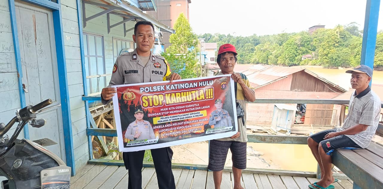 POLSEK MARIKIT SOSIALISASIKAN LARANGAN KARHUTLA DAN SANKSI HUKUM KEPADA WARGA DESA TUMBANG HIRAN