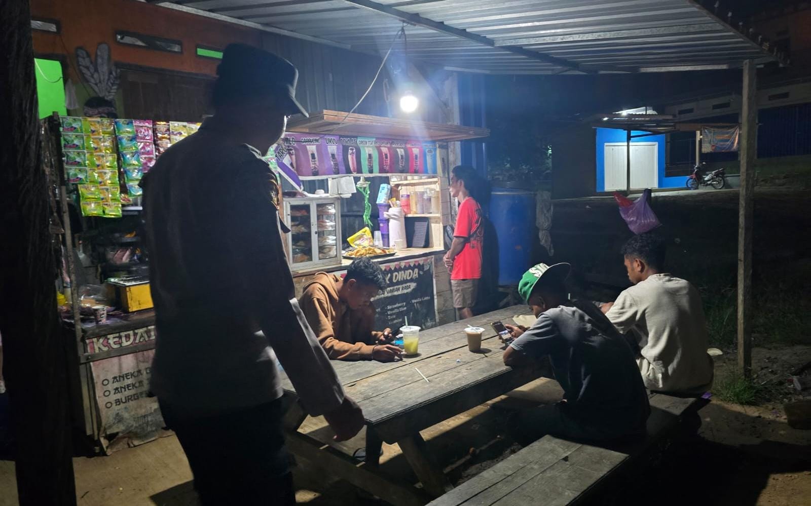 Polsek Lamandau Sambangi Masyarakat, Perkuat Kemitraan dan Pantau Kamtibmas