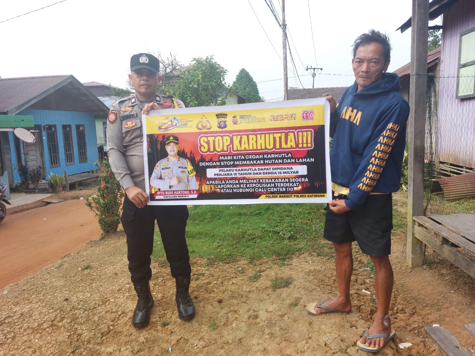 POLSEK MARIKIT SOSIALISASIKAN LARANGAN KARHUTLA DAN SANKSI HUKUM KEPADA WARGA DESA TUMBANG HIRAN