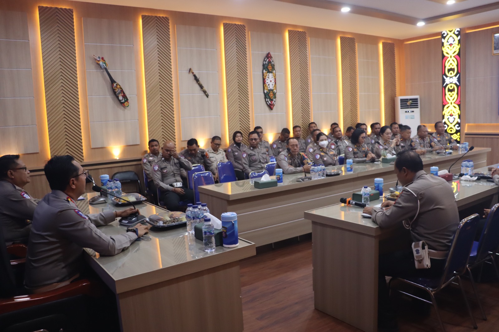 Direktur Lalu Lintas Polda Kalteng Tegaskan Larangan Judol dan Pinjol Bagi Seluruh Anggota