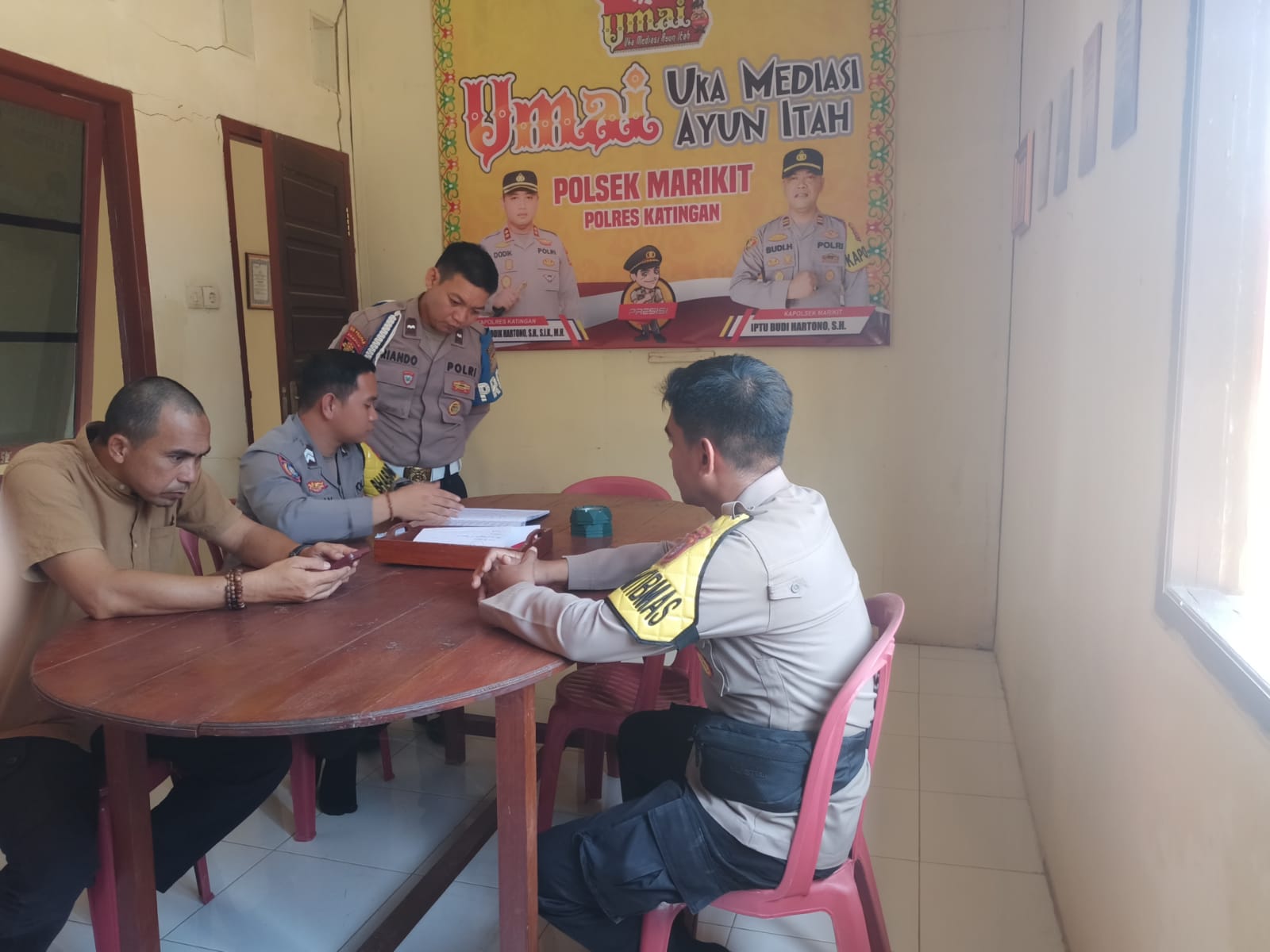 Penjagaan Mako Polsek Marikit, Pastikan Kamtibmas Tetap Kondusif