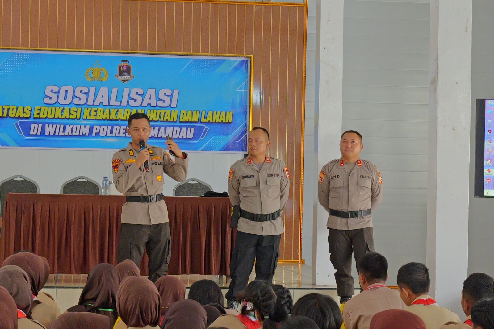 Satgas Karhutla Lemdiklat Polri Edukasi Saka Bhayangkara Polres Lamandau tentang Pencegahan Karhutla