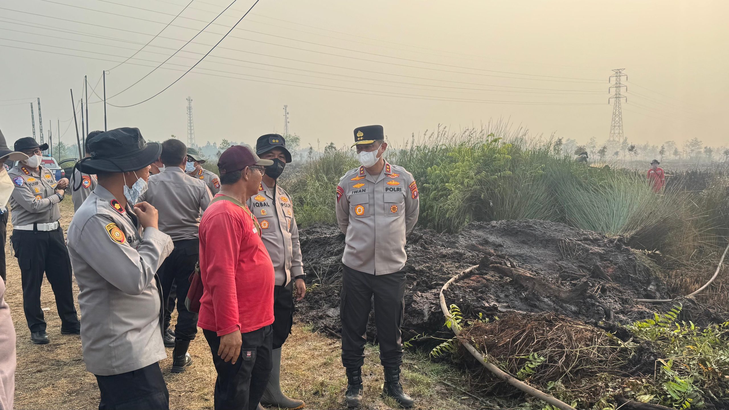 Tinjau Lokasi Karhutla di Tumbang Nusa, Kapolda Kalteng Apresiasi Kerja Keras Satgas