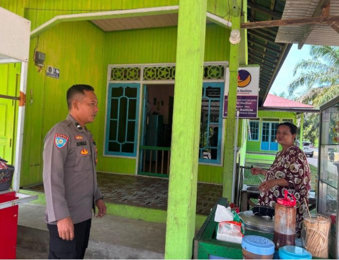 Perkuat Kamtibmas, Polsek Katingan Tengah Sambangi Warga