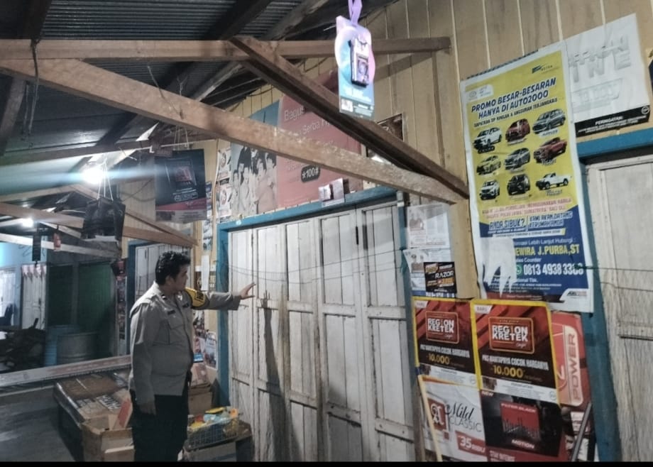Polsek Delang Monitoring Aktivitas Masyarakat, Jaga Kamtibmas
