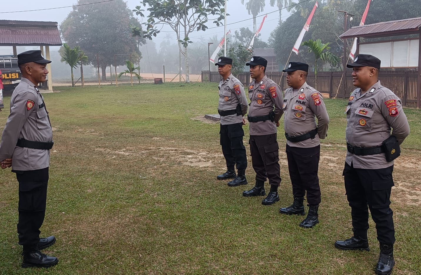 Apel Pagi, Polsek Katingan Hulu Cek Kesiapan Personel Sebelum Bertugas.