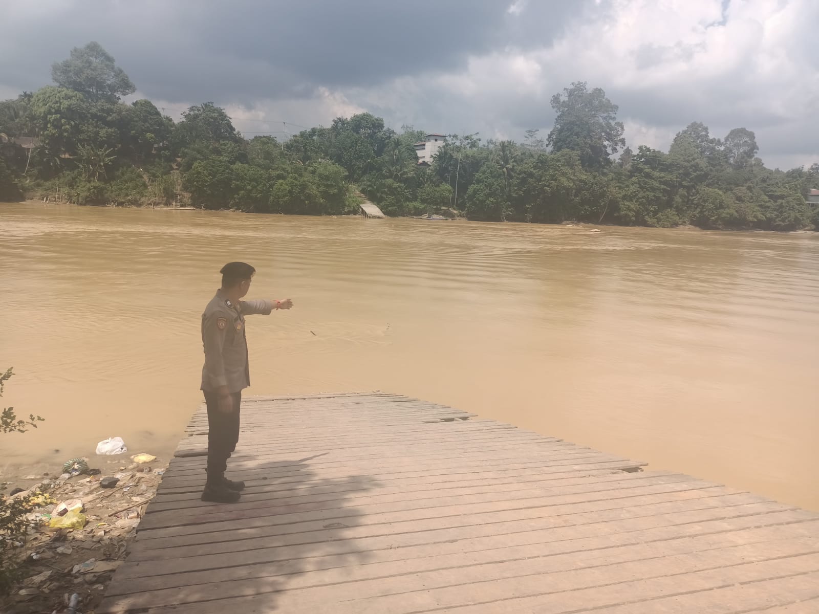 Polsek Marikit Tak Tunggu Banjir, DAS Katingan Dipantau Sejak Dini