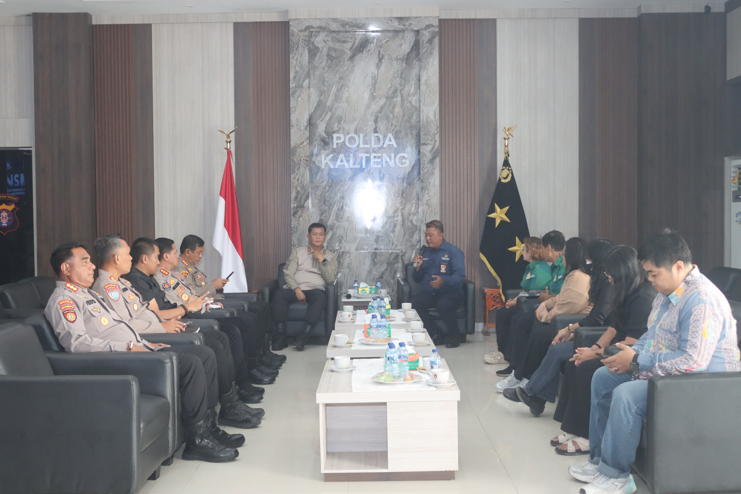 Perkuat Kemitraan, Kapolda Kalteng Terima Audiensi Pewarna