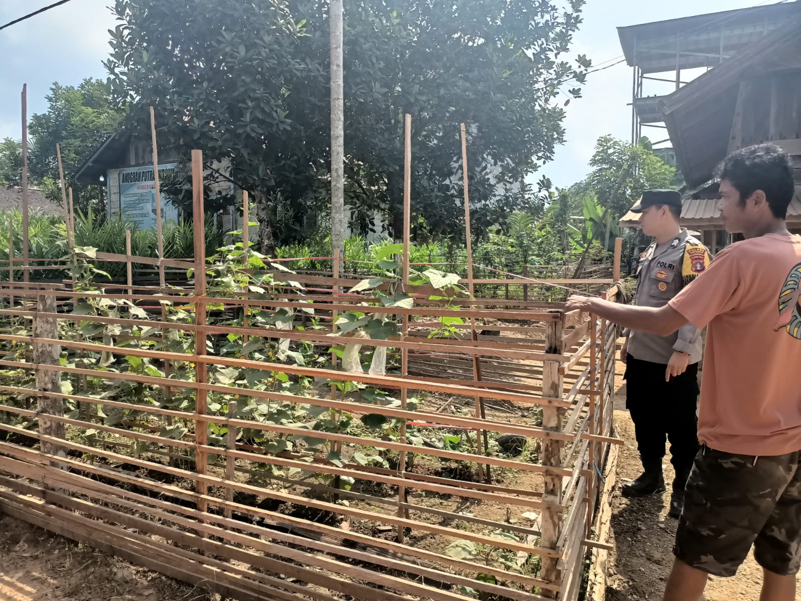 Fokus Polsek Marikit: Proteksi Lahan, Maksimalkan Hasil Panen Warga