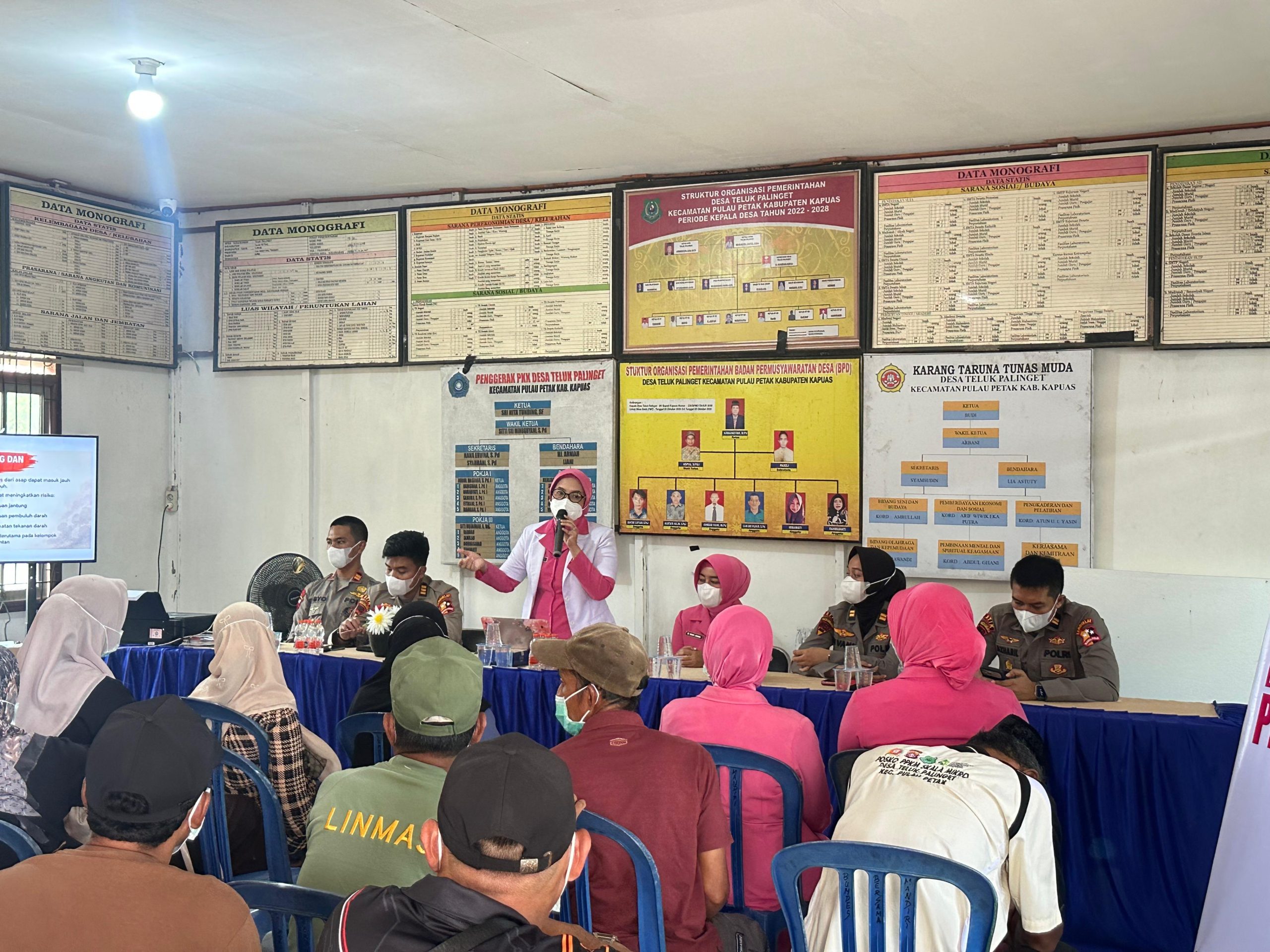 Sinergi Polri dan Mahasiswa STIK, Warga Teluk Palinget Diajak Bersama Cegah Karhutla