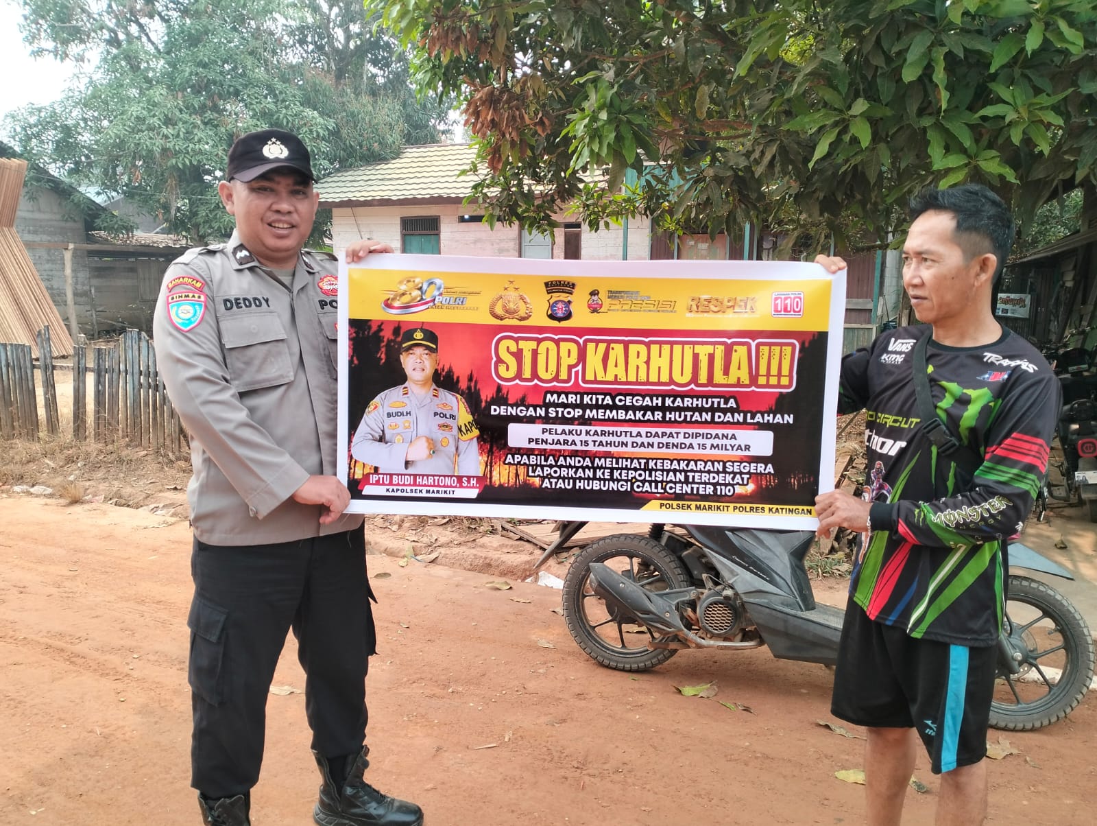 POLSEK MARIKIT SOSIALISASIKAN LARANGAN KARHUTLA DAN SANKSI HUKUM KEPADA WARGA DESA TUMBANG HIRAN