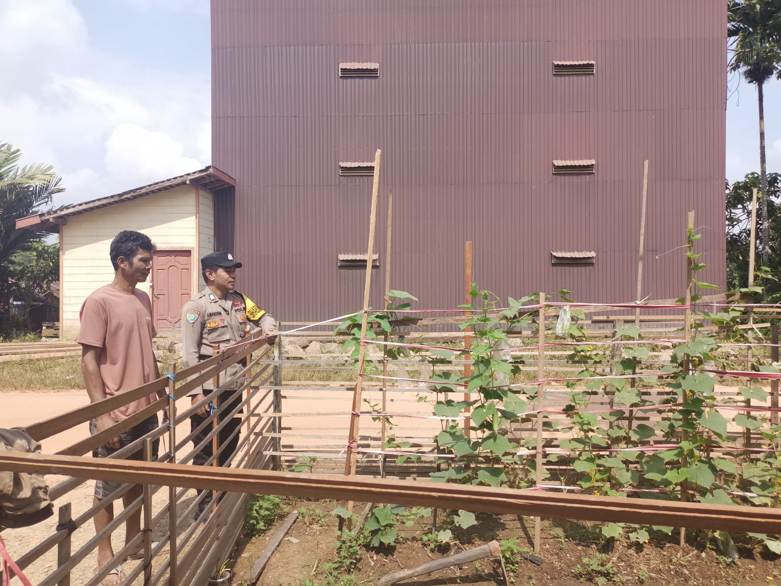 Fokus Polsek Marikit: Proteksi Lahan, Maksimalkan Hasil Panen Warga
